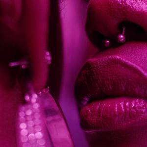 美女裸体❌开腿玩小玩具电影视频无需下载在线观看
