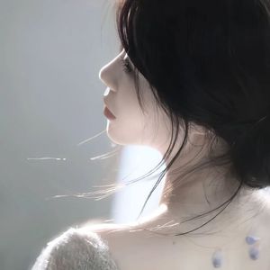 美女裸体❌开腿玩小玩具电影视频无需下载在线观看
